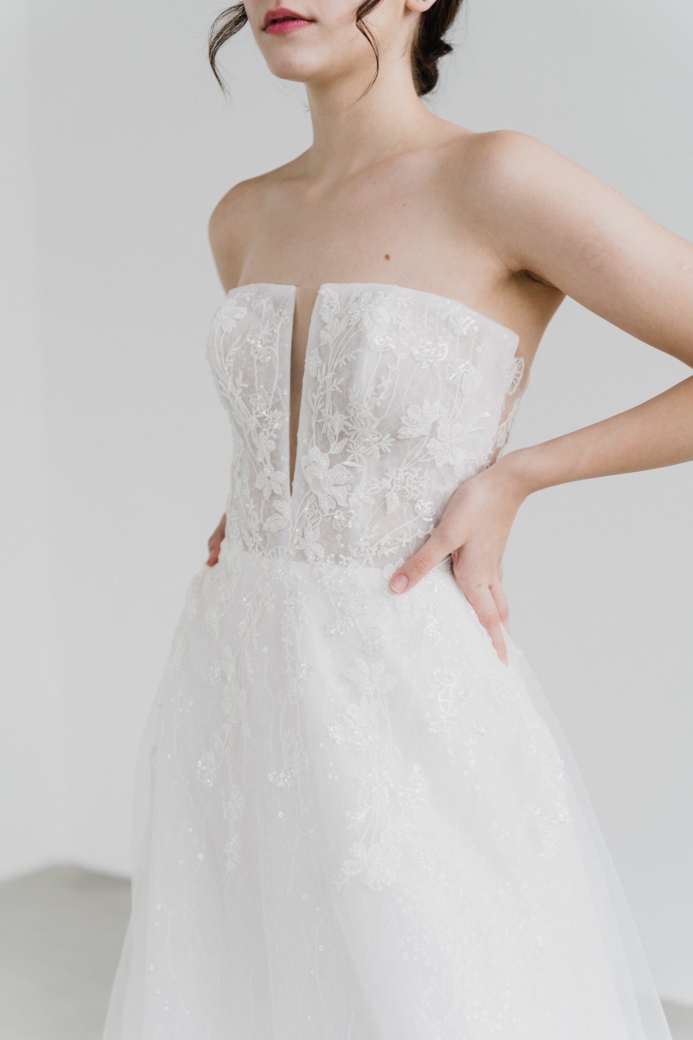 Genith wedding dress featuring sequinned glitter tulle and beaded lace