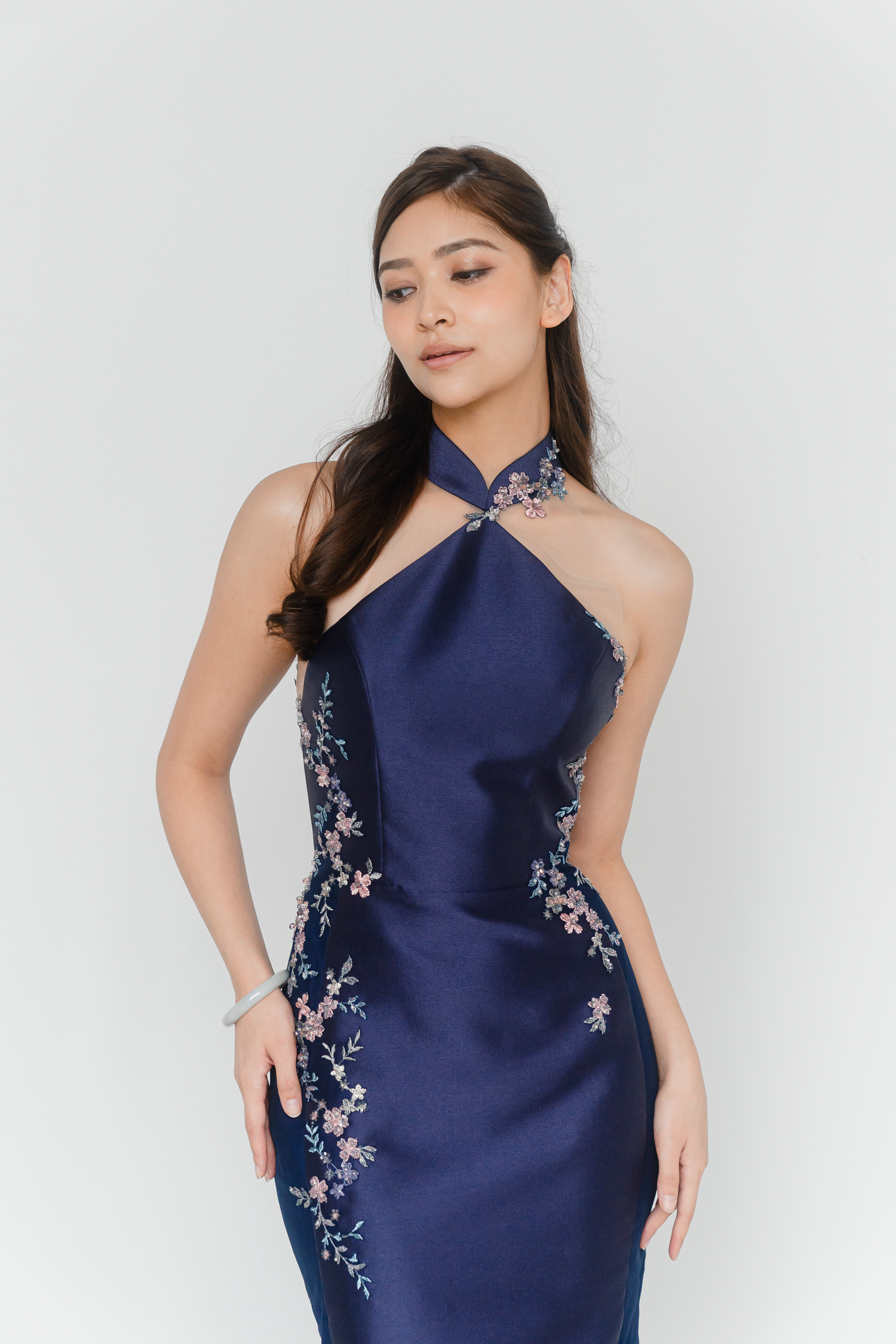 Gilda wedding cheongsam front view in midnight blue shantung crepe
