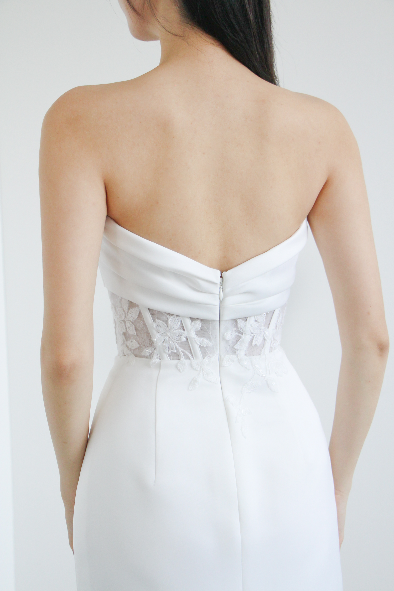 Close-up of Nayara wedding dress highlighting the sparkling lace corset bodice
