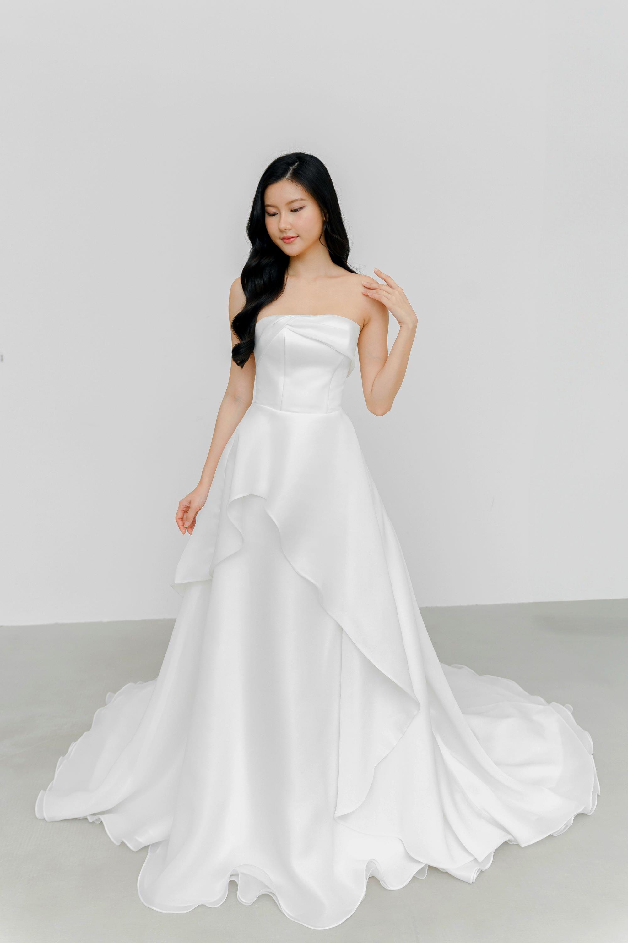 Arabelle wedding gown recommended for Capella Singapore