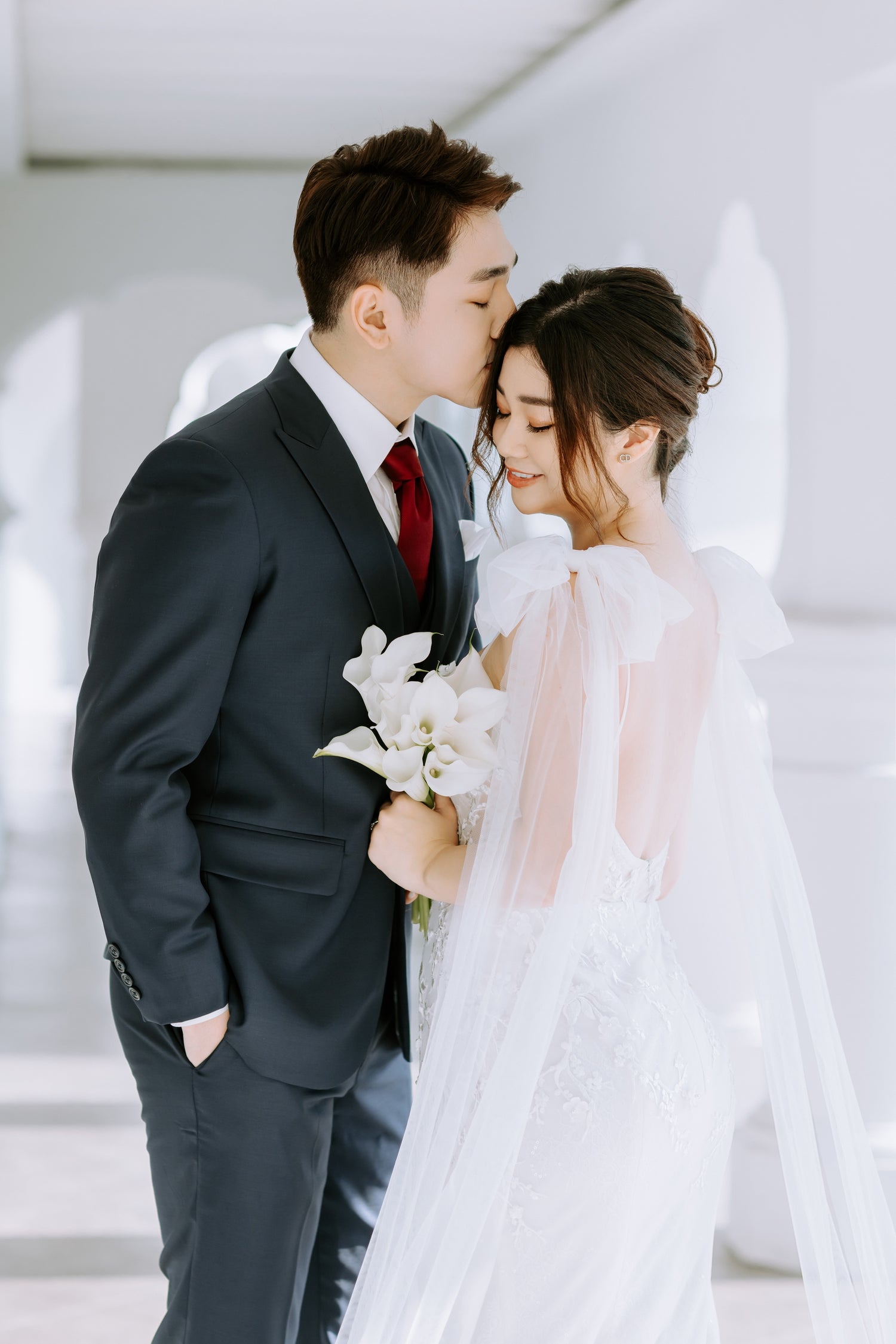 WeddingCrafters × Aura Studio bridal packages in Singapore featuring wedding gown rental, bridal makeup, wedding photography and videography.