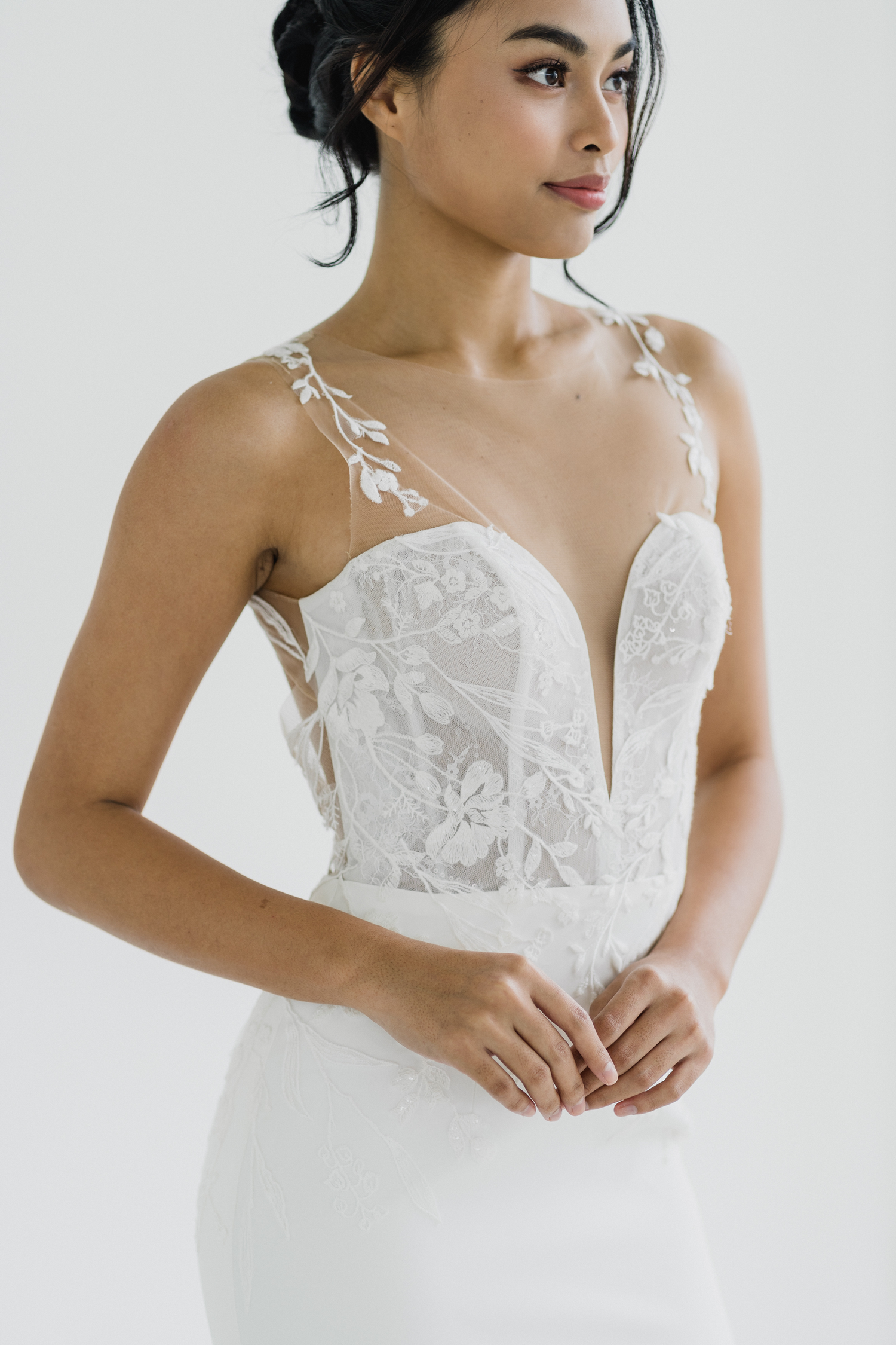 Edith bridal dress featuring delicate lace and minimalist styling