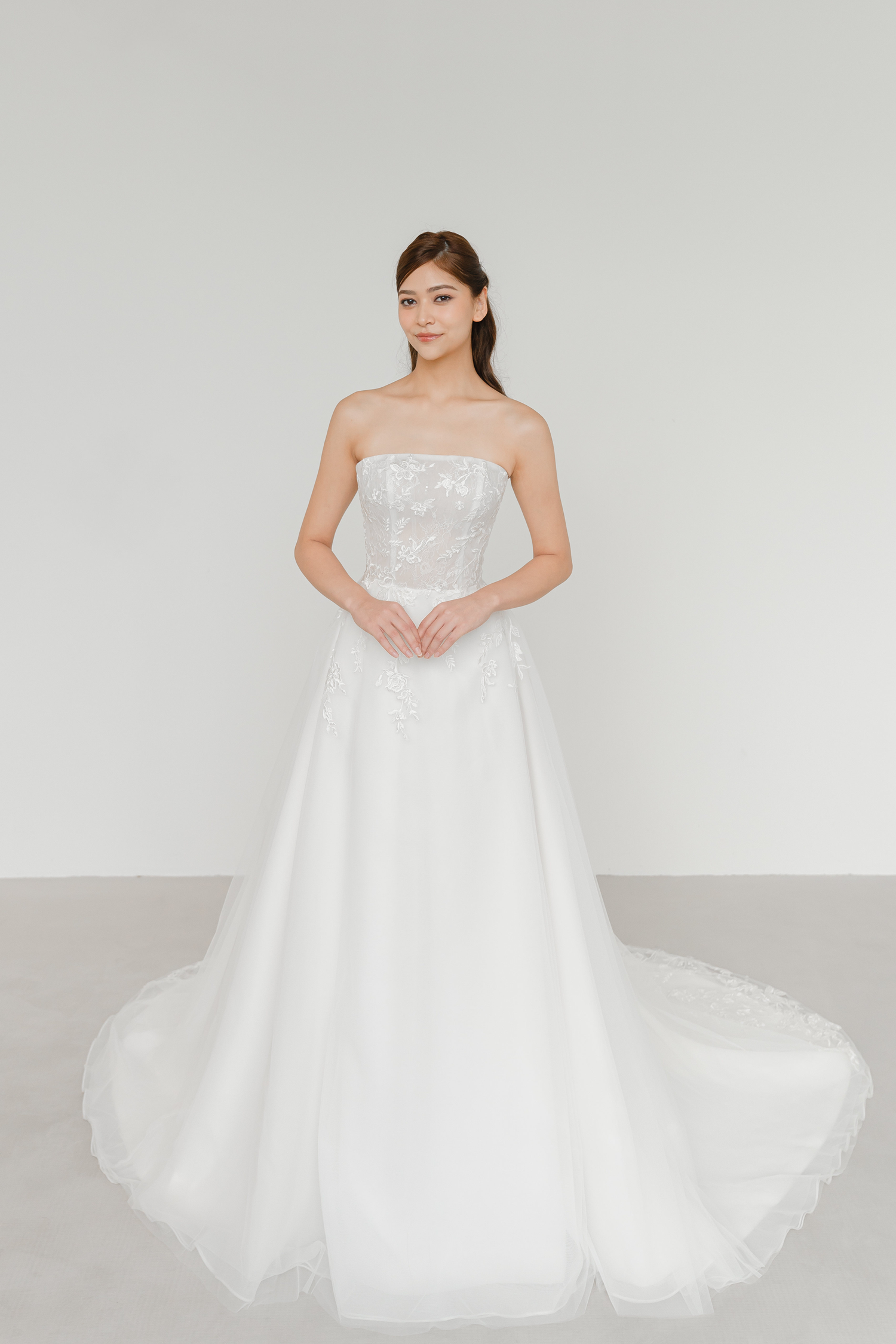 Freya wedding dress featuring delicate floral lace and a soft tulle skirt
