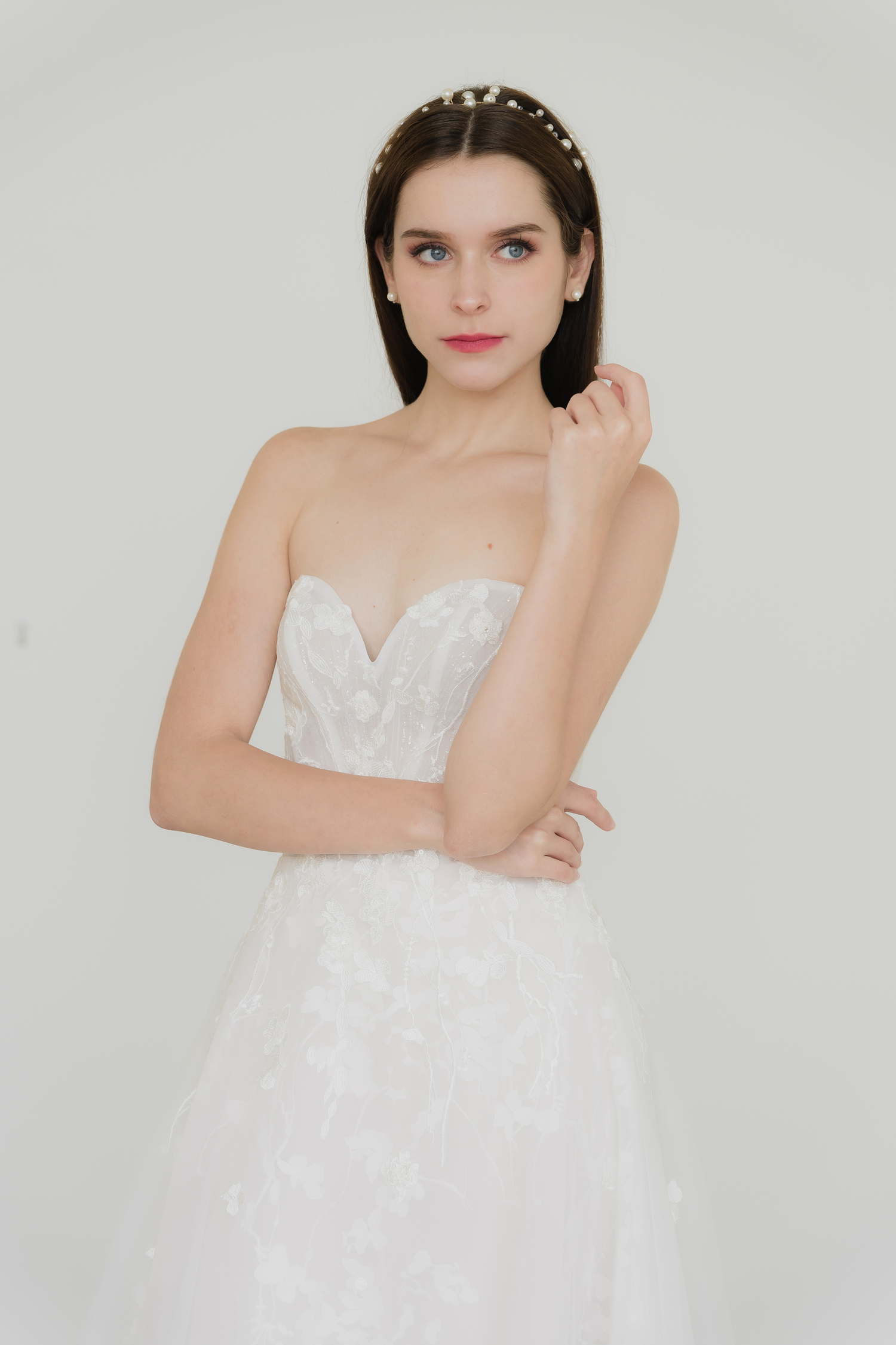 Close-up of Gladys bridal gown showcasing the romantic sweetheart neckline