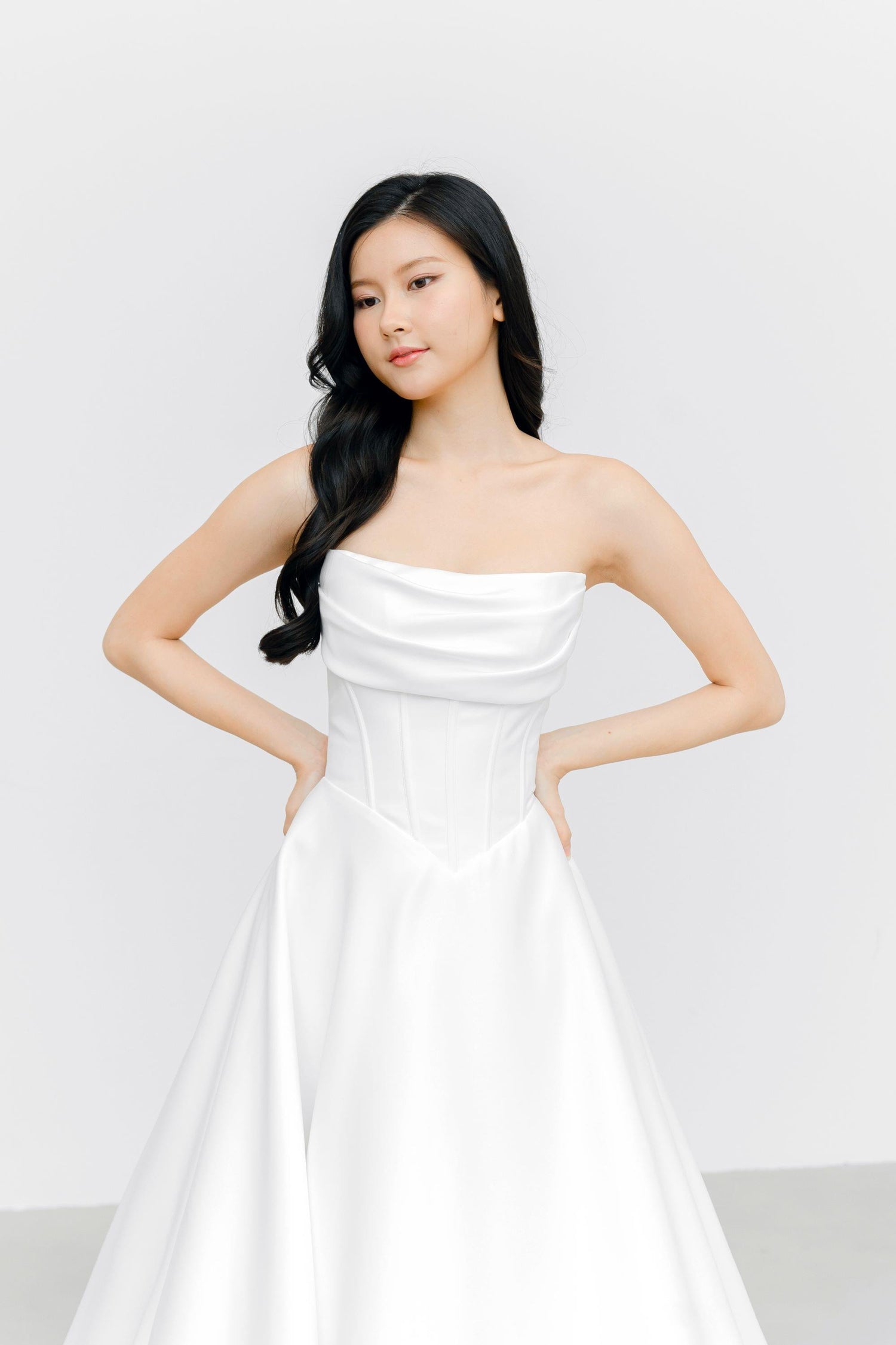 Close-up of Jovana wedding dress highlighting the clean structured bodice