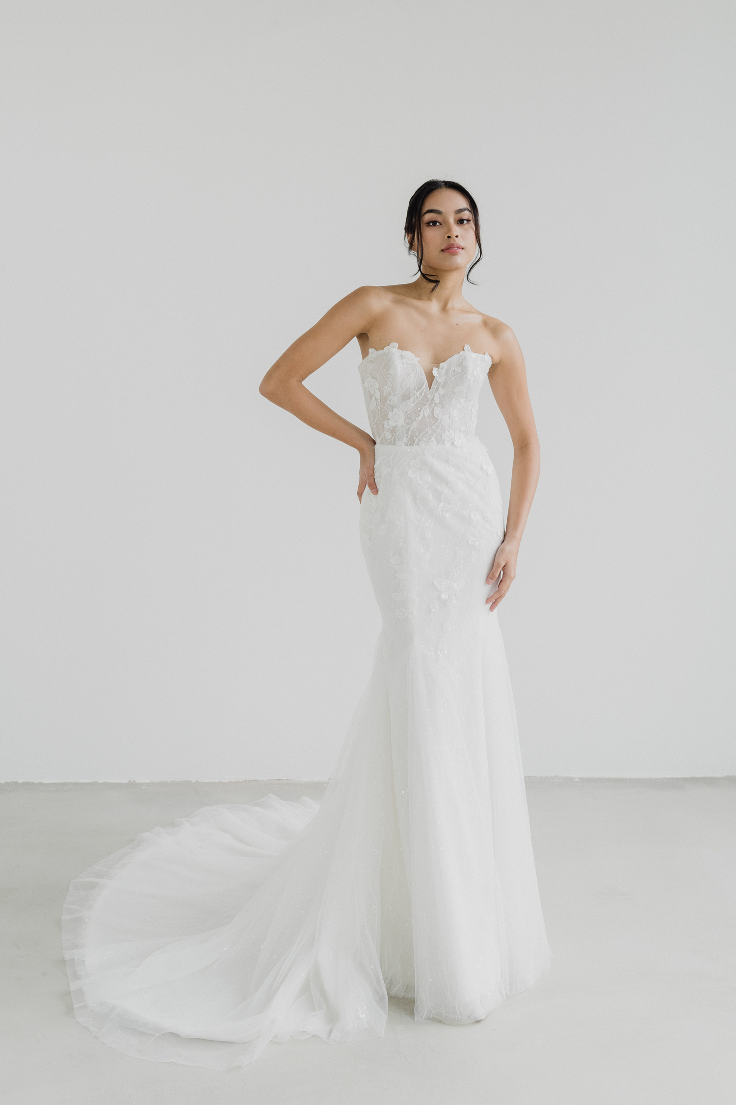 Katrina wedding dress front view with sweetheart neckline