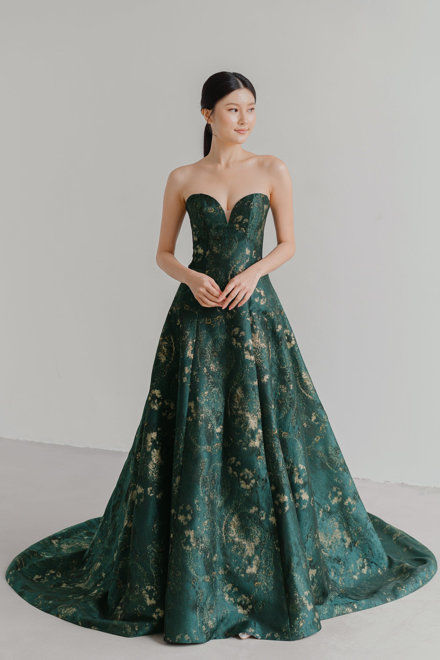 Thalia bridal evening gown front view with a sweetheart neckline and grand ballgown silhouette