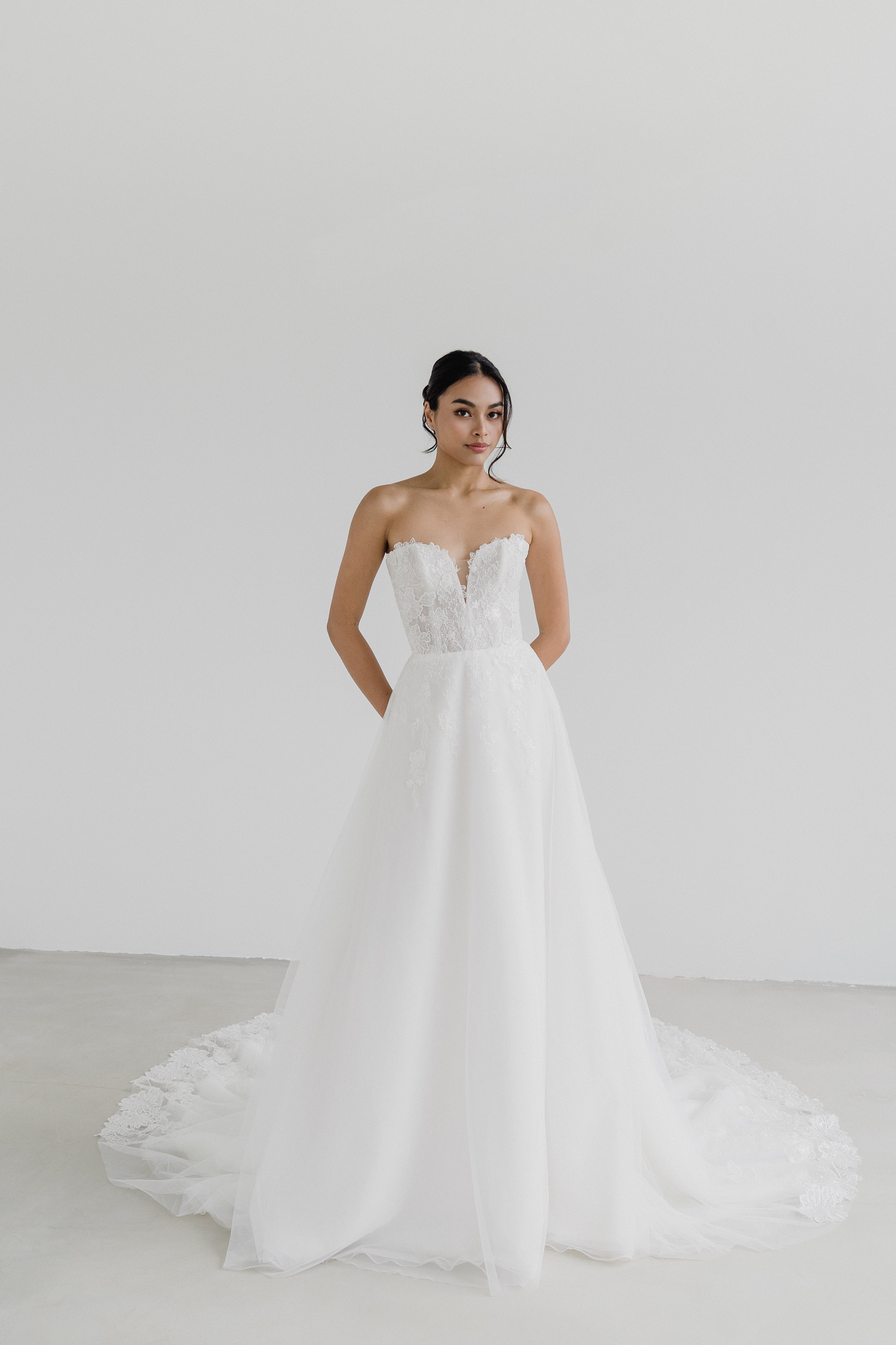 Valene wedding dress front view with sweetheart neckline