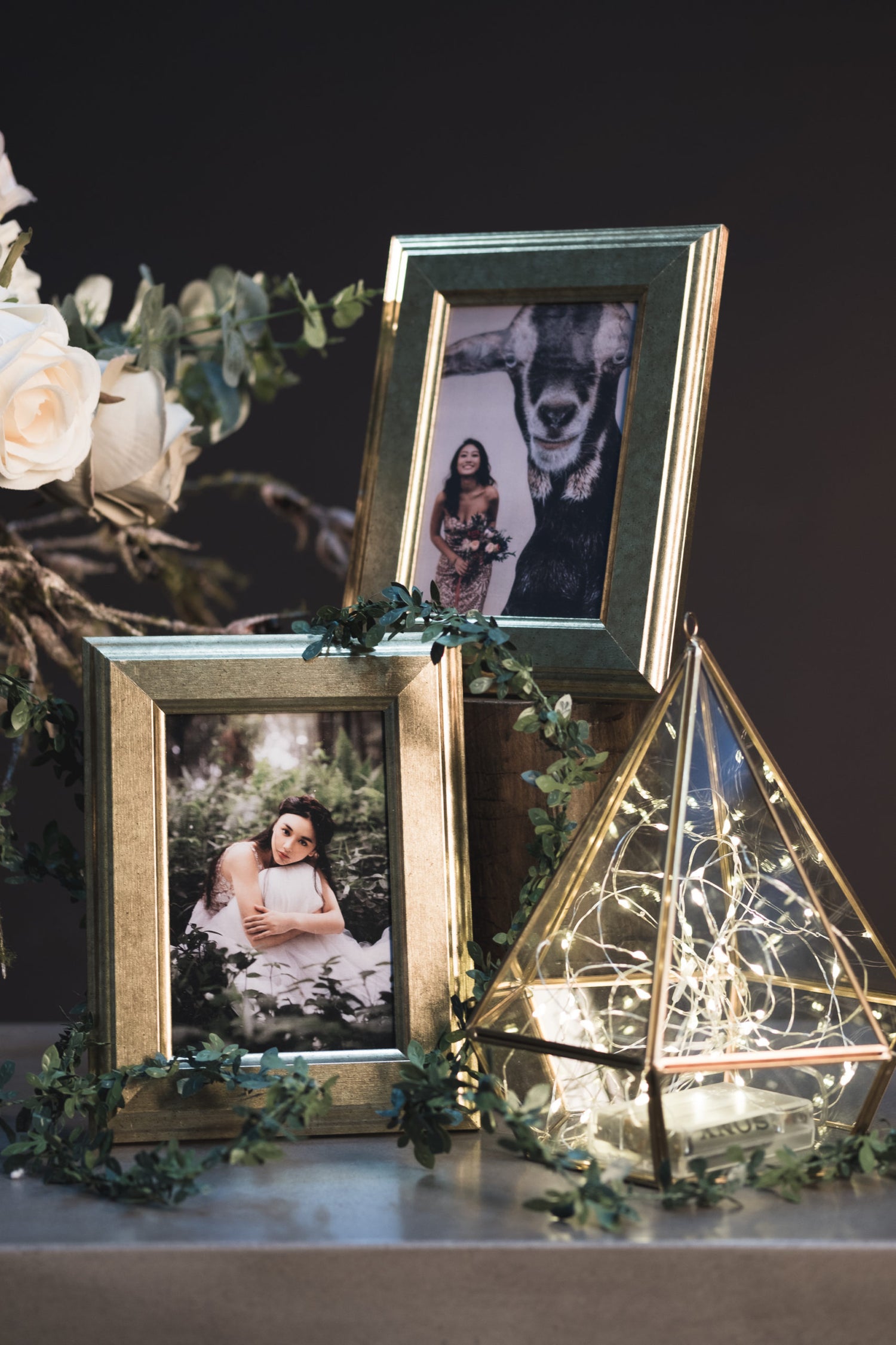 Close-up of Wedding Prop Set A rustic decorative elements